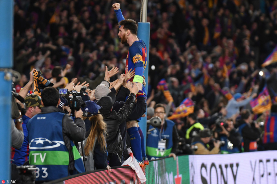 被梅西跳上的廣告牌火了：聊聊球場邊的廣告